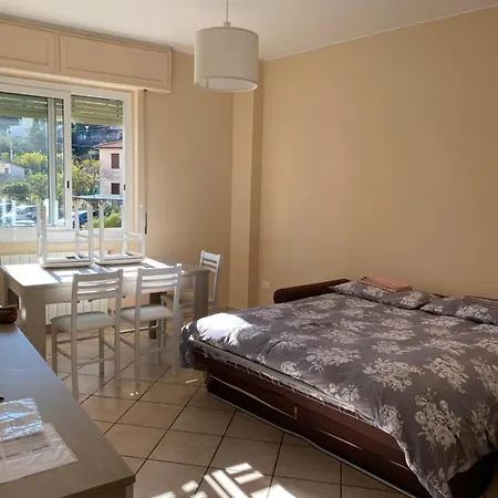 Casa Borgo Sanremo-mercato-centro Apartment